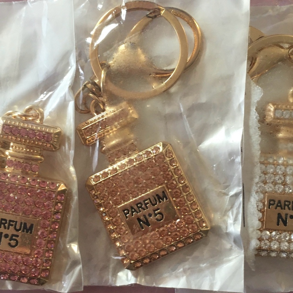 3 Perfume Bottle Keychain Rhinestone Key Ring Purse Handbag Wallet Charms NEW